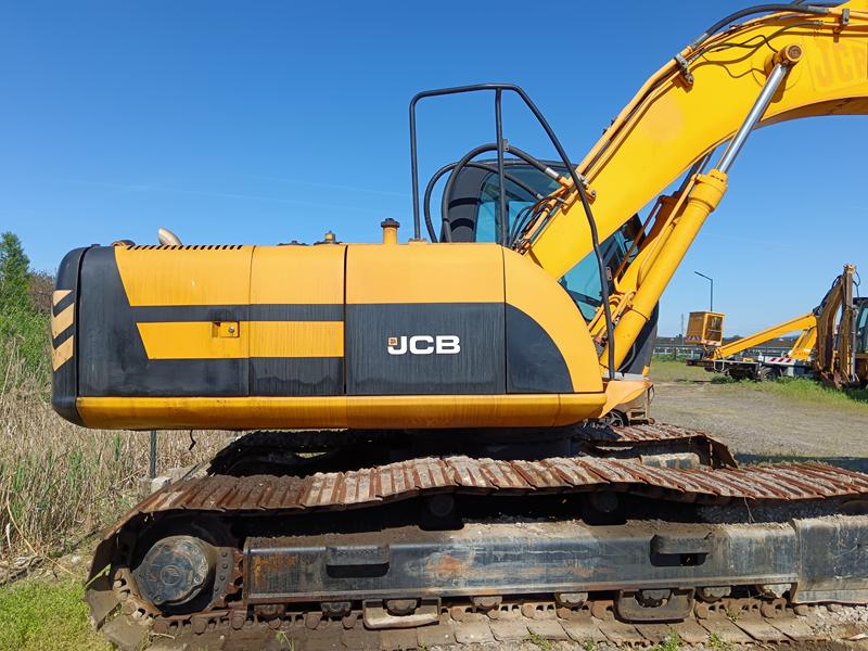 JCB 210LC - Image 5