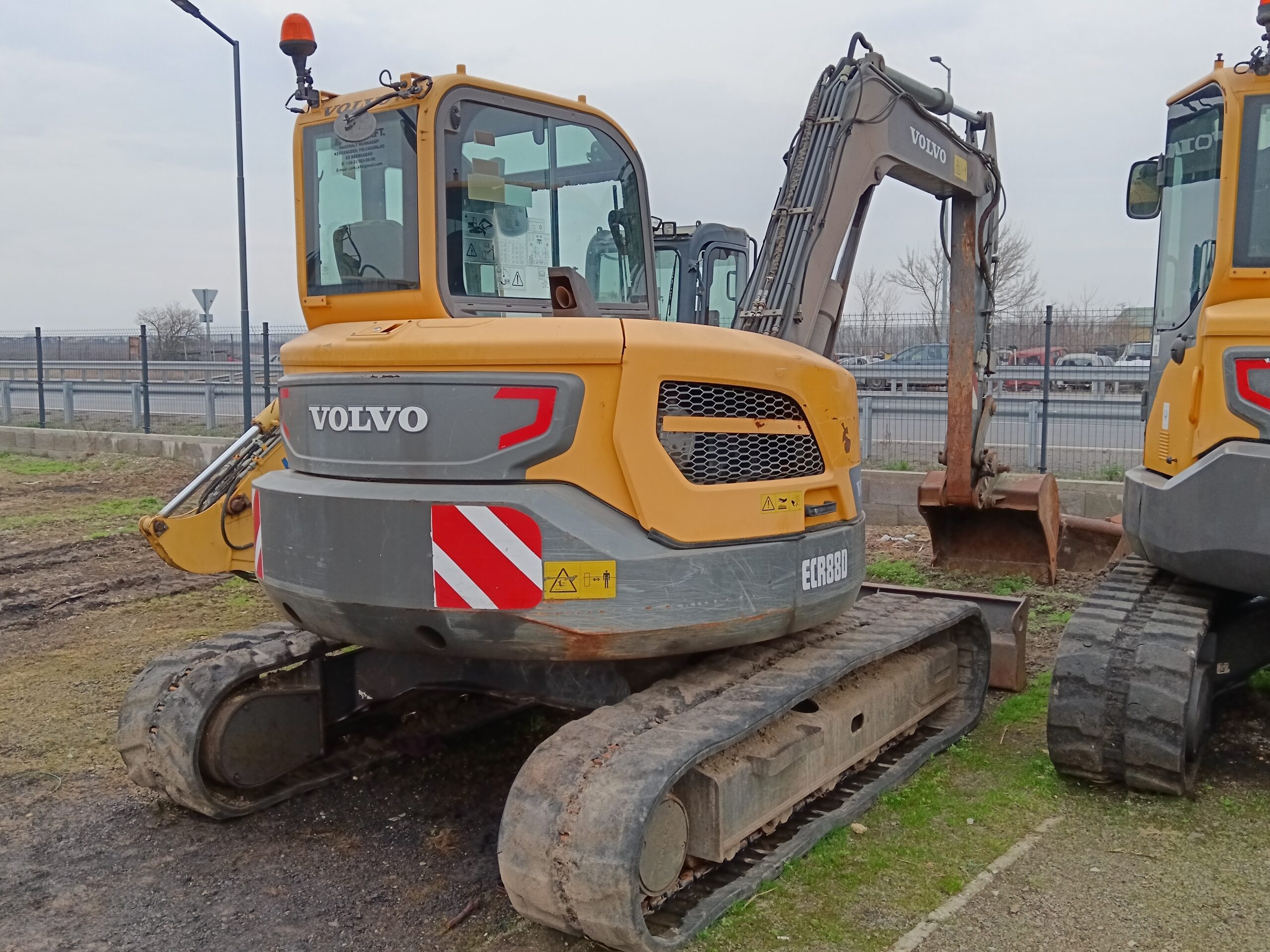 Volvo ECR88D - Image 6